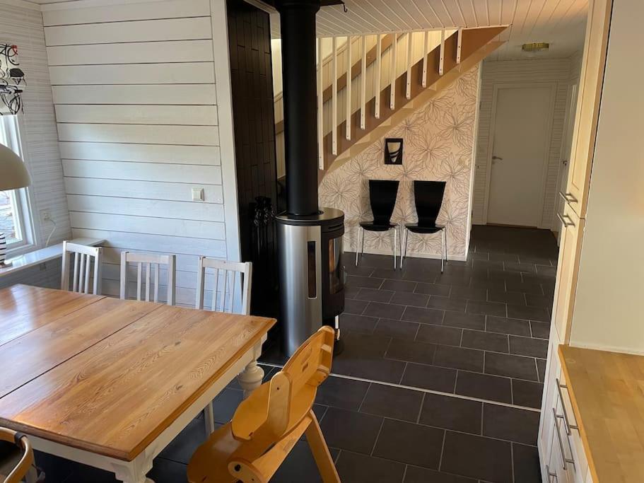 Familjevaenligt Hus Naera Isaberg! Villa Hestra Eksteriør billede