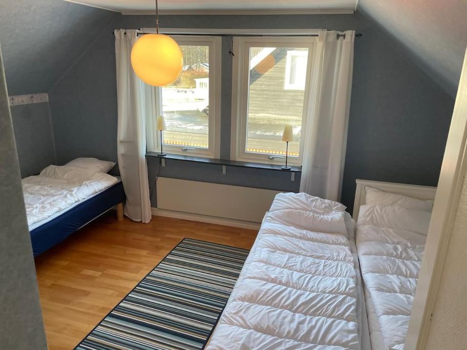 Familjevaenligt Hus Naera Isaberg! Villa Hestra Eksteriør billede